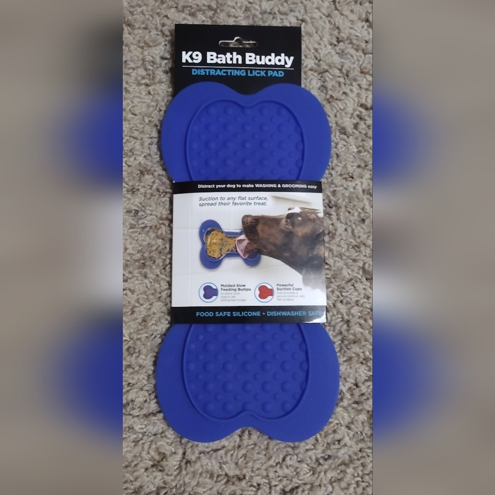 NWT Blue K9 Bath Buddy Distracting Lick Pad 10" x 5"